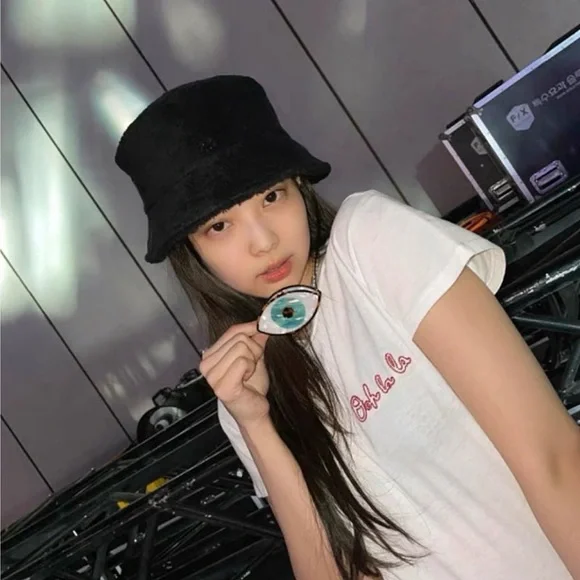 Accessories | Blackpink Jennie Devil Eye Hair Clip | Poshmark